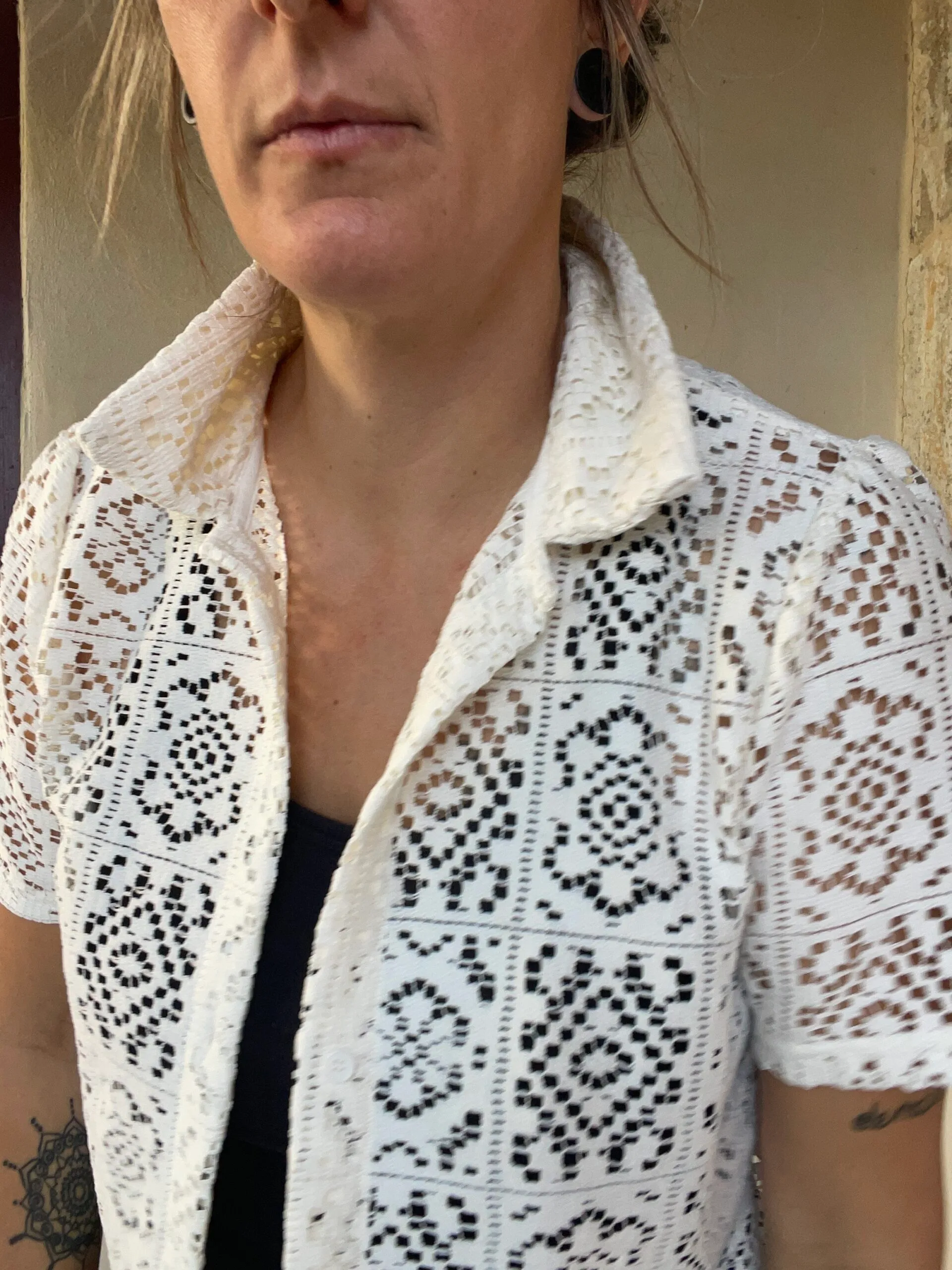 Chemisette en dentelle upcyclé S/M – Image 2